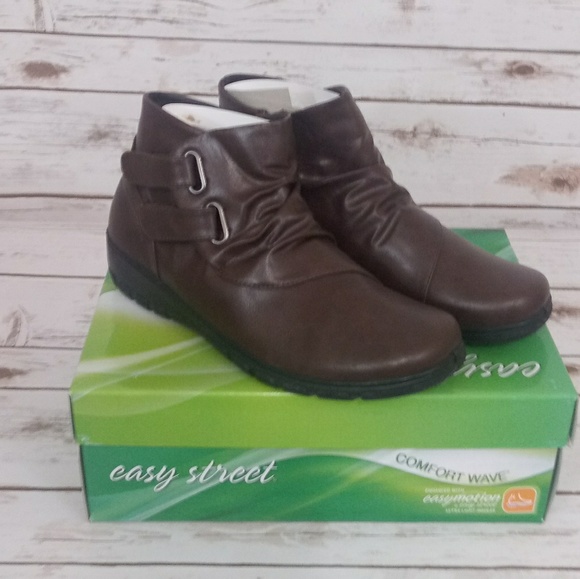 easy street franny ankle boots
